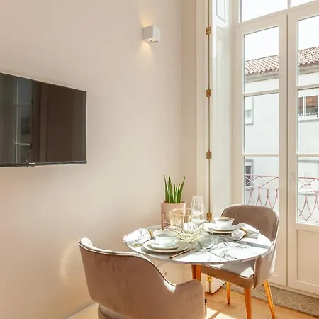 Living Valverde - Minho's Guest Guest house