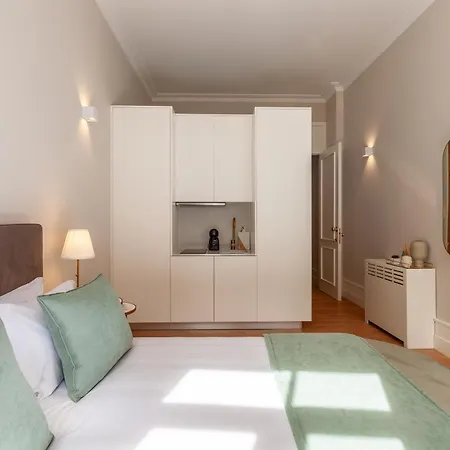 Living Valverde - Minho's Guest Gasthof