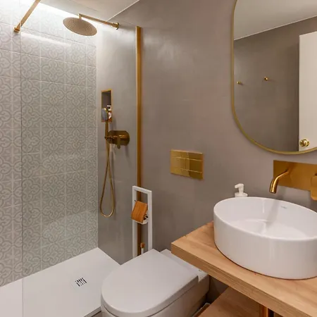 Living Valverde - Minho's Guest Gasthof 3*