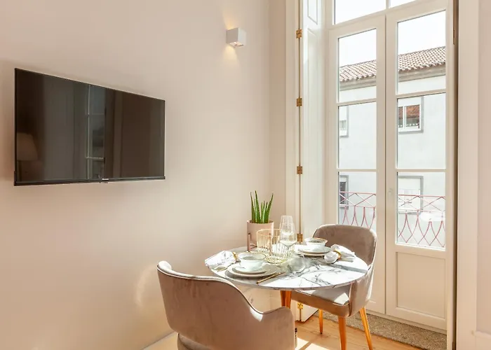 Living Valverde - Minho's Guest Pensión