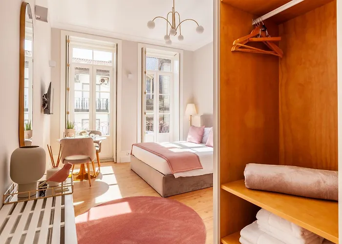 Pensión Living Valverde - Minho's Guest 3*