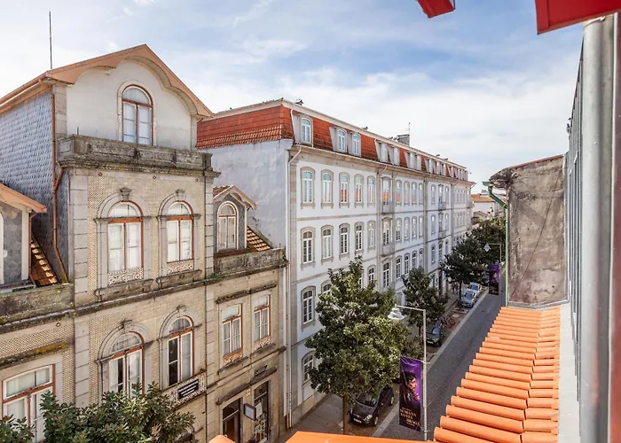 Living Valverde - Minho's Guest Affittacamere Braga